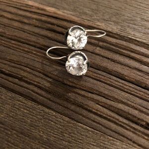 Silpada Sterling Silver “Center Stage” Earrings